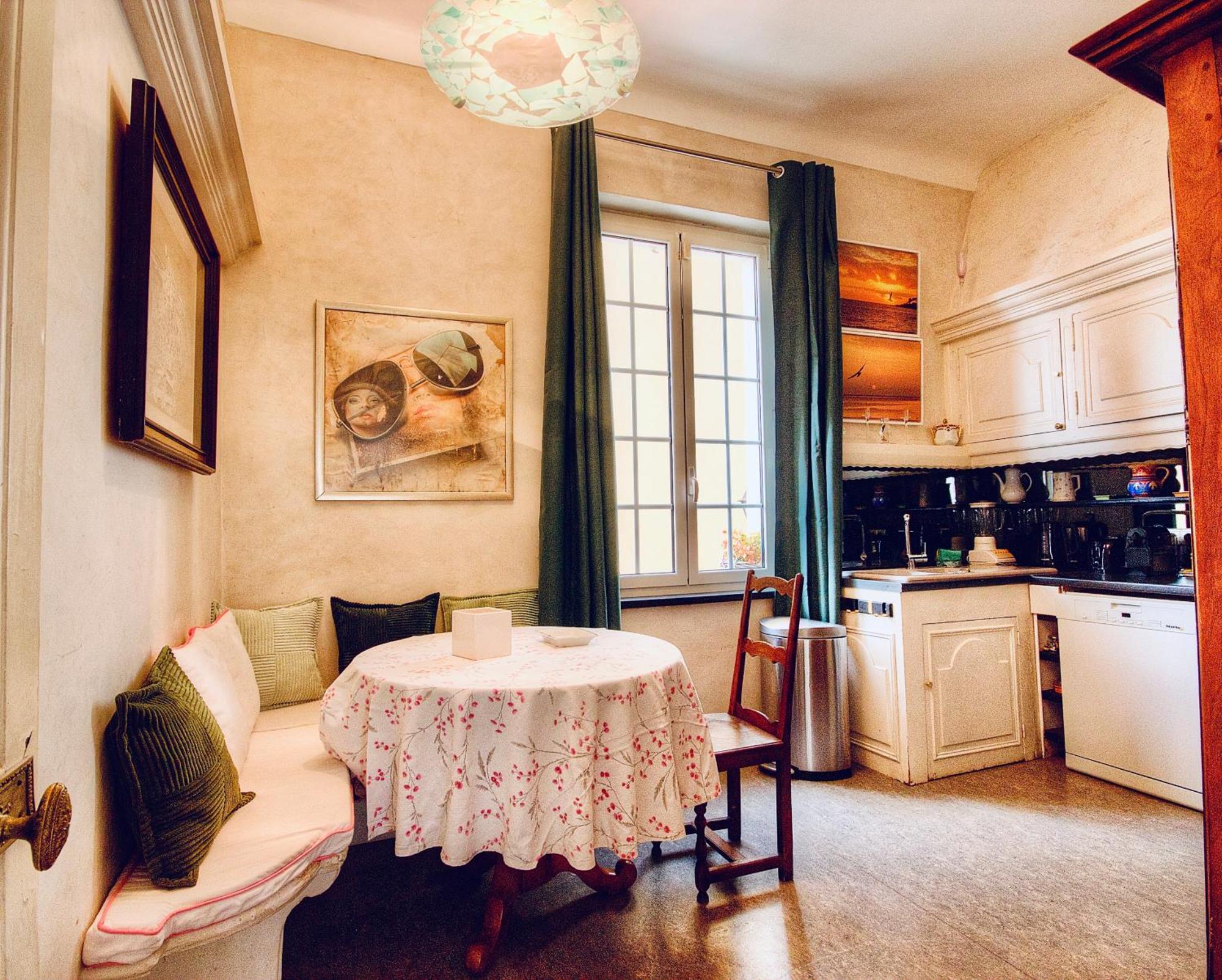 Apartamento Les Remparts Antibes Location Exterior foto